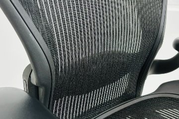 ハーマンミラー アーロンチェア 中古 Bサイズ スタンダード ランバーサポート Herman Miller Aeron Chairs 中古オフィス家具 メッシュの画像