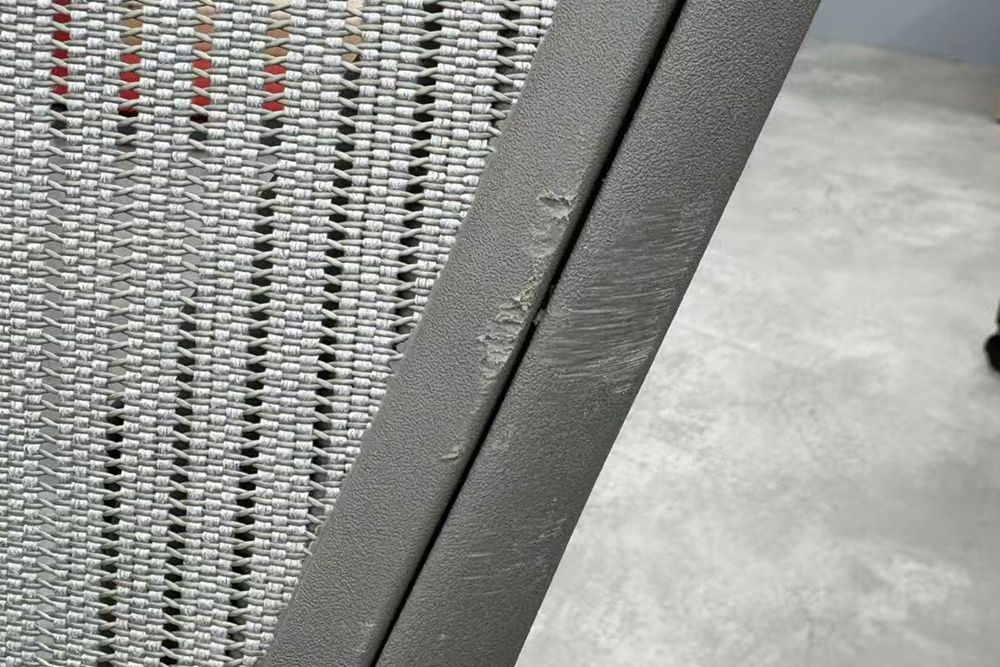 ハーマンミラー アーロンチェア 中古 Bサイズ スタンダード Herman Miller Aeron Chairs 中古オフィス家具 グレーの画像