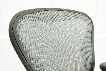 ハーマンミラー アーロンチェア 中古 Bサイズ スタンダード Herman Miller Aeron Chairs 中古オフィス家具 グレーの画像