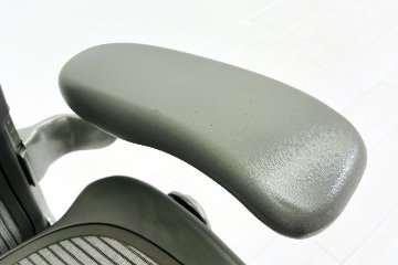 ハーマンミラー アーロンチェア 中古 Bサイズ スタンダード Herman Miller Aeron Chairs 中古オフィス家具 グレーの画像
