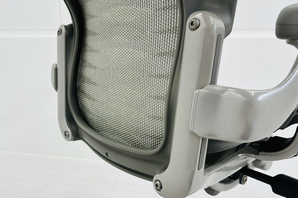 az　ハーマンミラー　アーロンチェア　Bサイズ　スタンダード　固定肘　中古品 ハーマン・ミラー アーロンチェア Bサイズ スタンダード