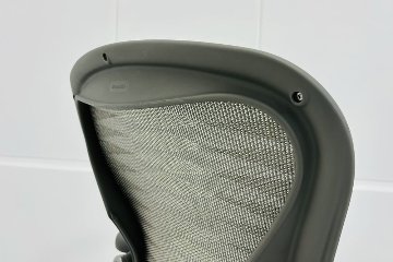 ハーマンミラー アーロンチェア 中古 Bサイズ スタンダード タキシードメッシュ Herman Miller Aeron Chairs 中古オフィス家具 グレーの画像