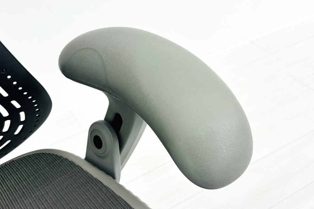 ハーマンミラー ミラチェア 中古チェア Herman Miller Mirra Chair メッシュ 事務椅子 中古オフィス家具 MR113AAMの画像