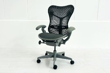 ハーマンミラー ミラチェア 中古チェア Herman Miller Mirra Chair メッシュ 事務椅子 中古オフィス家具 MR113AAMの画像