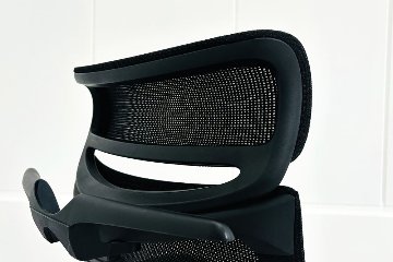 イトーキ アクトチェア 2019年製 中古 エクストラハイバック Act 事務椅子 ITOKI 中古オフィス家具 ブラックの画像