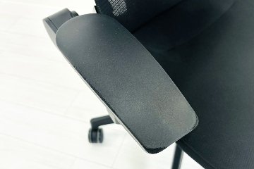 イトーキ アクトチェア 2019年製 中古 エクストラハイバック Act 事務椅子 ITOKI 中古オフィス家具 ブラックの画像
