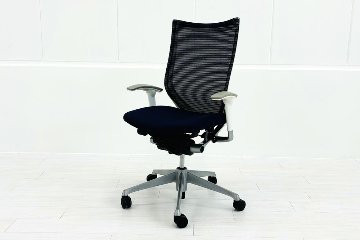 バロンチェア 中古 オカムラ Baron 可動肘 ハイバック 中古オフィス家具 座クッション 中古オフィスチェア 事務椅子 ダークブルーの画像