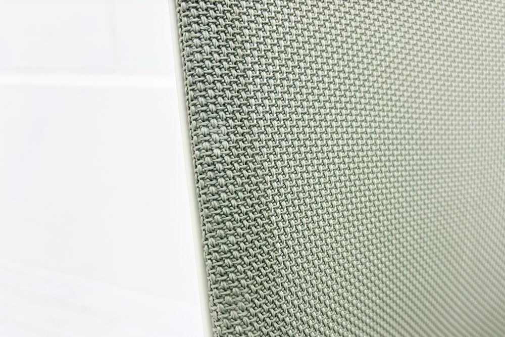 オカムラ フルーエントチェア 2019年製 中古 肘なし ハイバック 事務椅子 中古オフィスチェア 中古オフィス家具 ライトグレーの画像