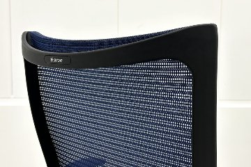 バロンチェア オカムラ ハイバック 中古 可動肘 ミディアムブルー OKAMURA Baron 中古オフィス家具 メッシュの画像