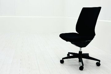 コクヨ ウィザード2チェア ハイバック ブラック 中古 KOKUYO Wizard2 クッション 肘無 中古事務椅子 中古オフィス家具の画像