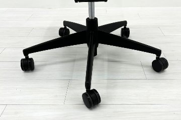 コクヨ ウィザード2チェア ハイバック ブラック 中古 KOKUYO Wizard2 クッション 肘無 中古事務椅子 中古オフィス家具の画像