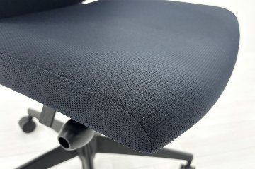 コクヨ ウィザード2チェア ハイバック ブラック 中古 KOKUYO Wizard2 クッション 肘無 中古事務椅子 中古オフィス家具の画像