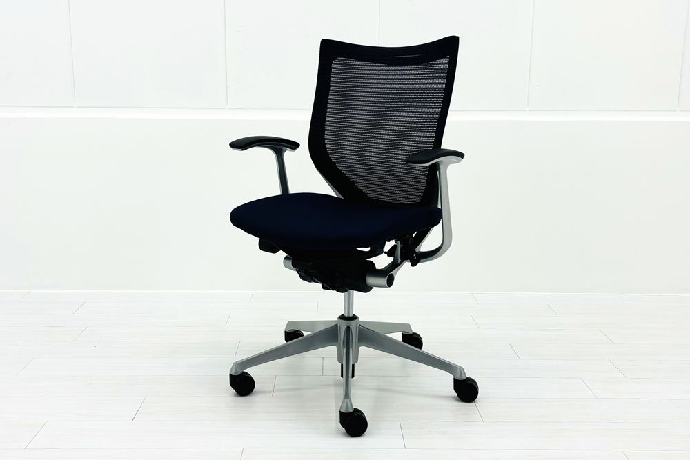 オカムラ バロンチェア 中古 Baron 固定肘 ローバック 中古オフィス家具 座クッション 中古オフィスチェア 事務椅子 ダークブルーの画像