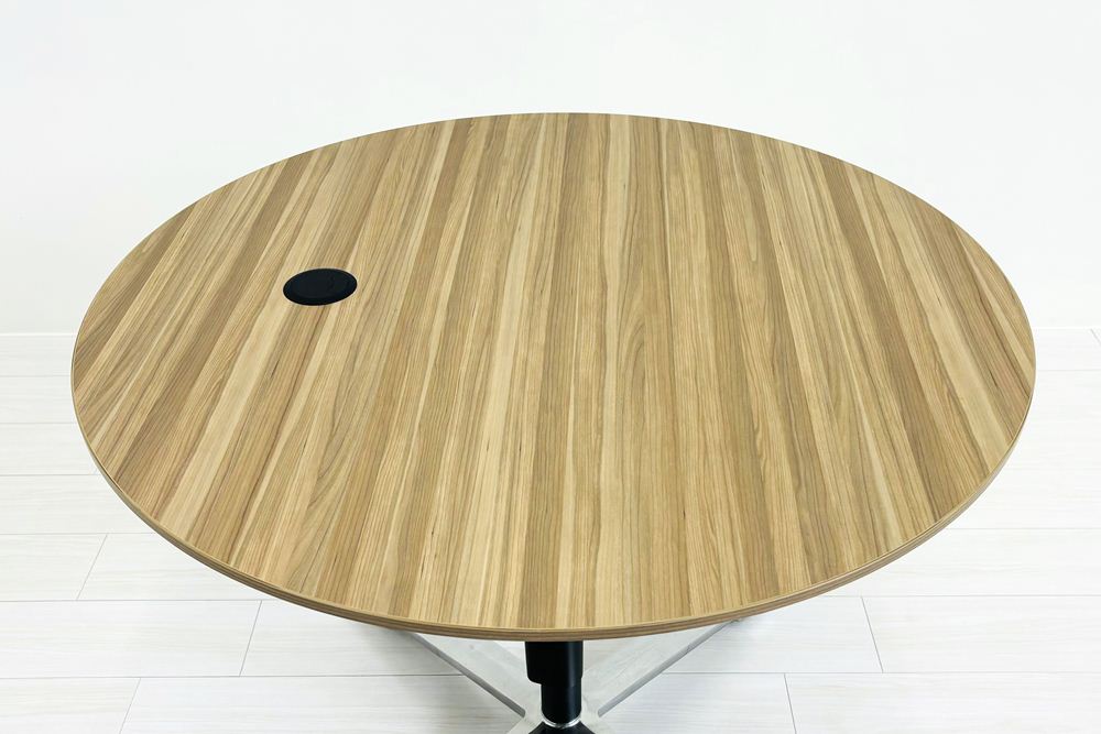 コクヨ 幅900 中古 サイビ 丸テーブル | 中古オフィス家具専門店の