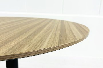 コクヨ サイビ 丸テーブル 中古 小型会議テーブル 幅900 会議机 ミーティングテーブル 中古オフィス家具 900/900/720の画像