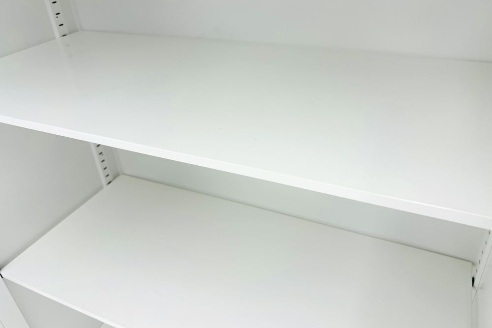 コクヨ エディア 両開き書庫 中古 下置き 天板付き ホワイト スチールキャビネット 収納家具 中古オフィス家具 900/450/1265の画像