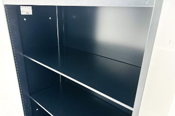 オープン書庫 スチール書庫 コクヨ エディア 中古 キャビネット 収納家具 中古オフィス家具 ブラック 900/450/1130の画像