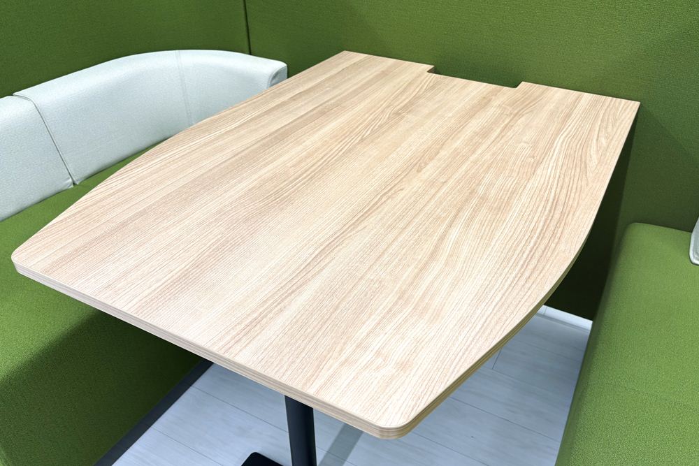 KOKUYO brackets 中古 コクヨ ブラケッツ ワークブース パーテーション 集中ブース 中古オフィス家具 2200/1300/1400の画像