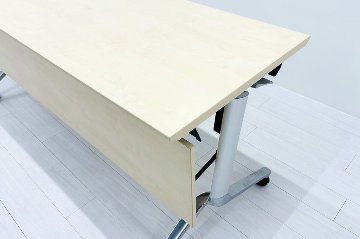 コクヨ コンフェスト ミーティングテーブル 中古  会議机 折りたたみ テーブル 中古オフィス家具 フォールディングテーブル 1800/600/720の画像