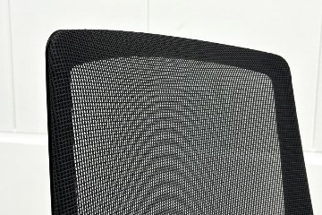 オカムラ フィノラチェア 中古 2025年製 Finora メッシュ 中古オフィス家具 可動肘 C787MR F1H2 ミディアムグレーの画像