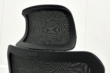 イトーキ Sequa(セクア)シリーズ 2018年製 中古 エクストラハイバック 事務椅子 ITOKI 中古オフィス家具 ブラックの画像