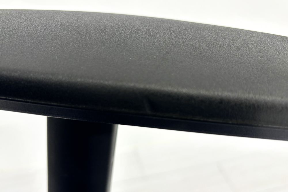 コクヨ ウィザードチェア 中古 KOKUYO Wizard クッション 固定肘 中古事務椅子 中古オフィス家具 ハンガー付 CRS-G1800 ブルーの画像