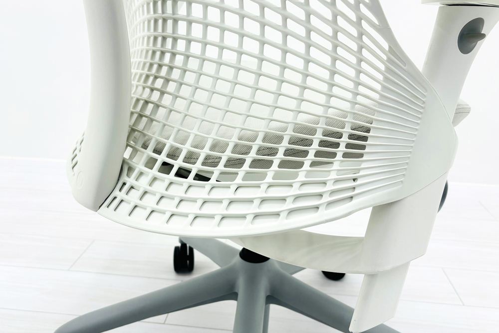 【展示品】 ハーマンミラー セイルチェア ミドルバック 中古 Herman Miller SAYL Chair 中古オフィス家具 フルアジャスタブルアーム 可動肘 グレーの画像
