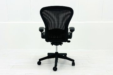 Aeron Chairs アーロンチェア 中古 Bサイズ フル装備 ハーマンミラー Herman Miller 中古オフィス家具 ランバーサポート 肘ダイヤル シリンダー交換済みの画像