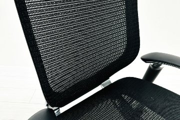 【ポリッシュ脚ピカピカ磨き有！】オカムラ バロンチェア 中古 2019年製 Baron エクストラハイバック 可動肘 中古オフィス家具 固定ヘッドレスト ブラックの画像