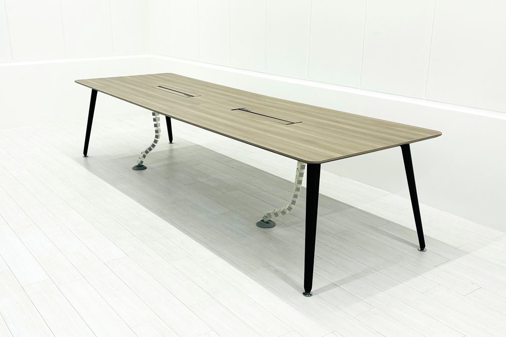 オカムラ プリシード 中古 大型会議テーブル 幅3200 ミーティングテーブル 中古オフィス家具 3200/1000/720の画像