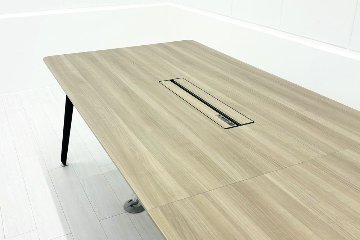 オカムラ プリシード 中古 大型会議テーブル 幅3200 ミーティングテーブル 中古オフィス家具 3200/1000/720の画像