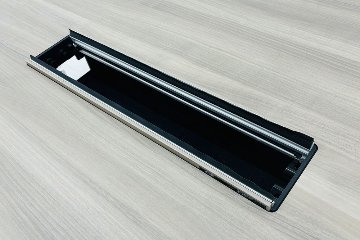 オカムラ プリシード 中古 大型会議テーブル 幅3200 ミーティングテーブル 中古オフィス家具 3200/1000/720の画像