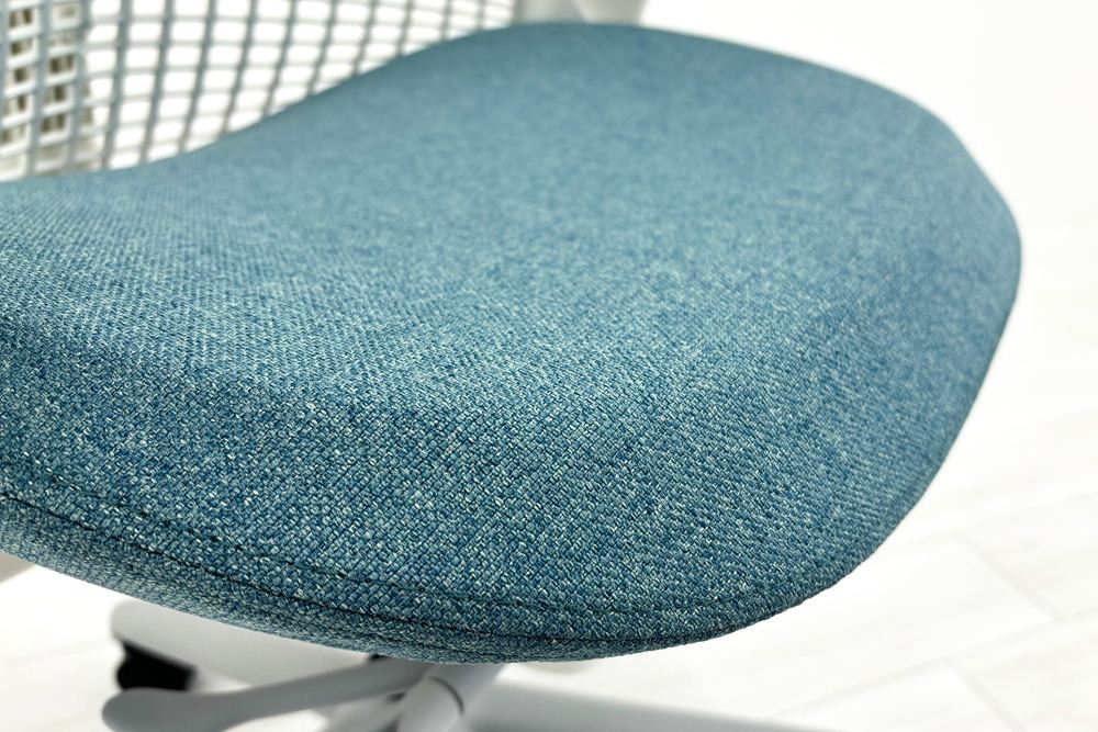 【未開封未使用品】 ハーマンミラー セイルチェア ミドルバック 中古 Herman Miller 中古オフィス家具 フルアジャスタブルアーム ランバーサポート ピーコックの画像