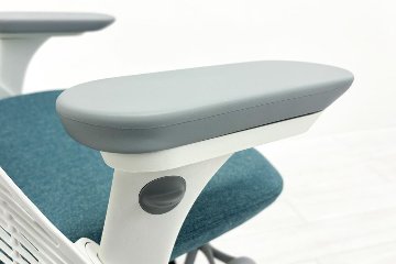 【未開封未使用品】 ハーマンミラー セイルチェア ミドルバック 中古 Herman Miller 中古オフィス家具 フルアジャスタブルアーム ランバーサポート ピーコックの画像