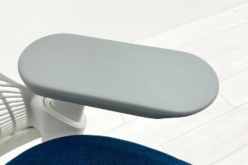 【未開封未使用品】 ハーマンミラー セイルチェア ミドルバック 中古 Herman Miller SAYL Chair 中古オフィス家具 フルアジャスタブルアーム ランバーサポート ブルーグロットの画像