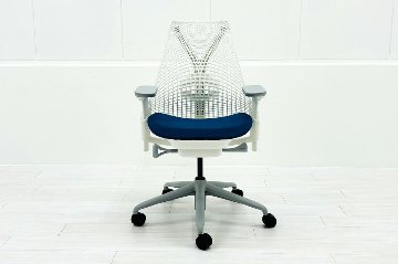 【未開封未使用品】 ハーマンミラー セイルチェア ミドルバック 中古 Herman Miller SAYL Chair 中古オフィス家具 フルアジャスタブルアーム ランバーサポート ブルーグロットの画像