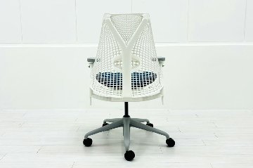 【未開封未使用品】 ハーマンミラー セイルチェア ミドルバック 中古 Herman Miller SAYL Chair 中古オフィス家具 フルアジャスタブルアーム ランバーサポート ブルーグロットの画像