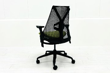 【未開封未使用品】 ハーマンミラー セイルチェア ミドルバック 中古 Herman Miller SAYL Chair 中古オフィス家具 フルアジャスタブルアーム ランバーサポート ローデンの画像