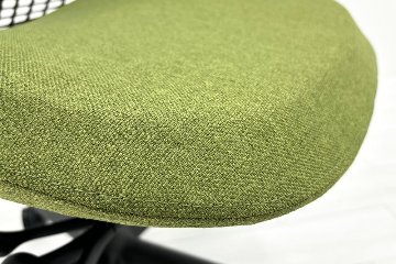 【未開封未使用品】 ハーマンミラー セイルチェア ミドルバック 中古 Herman Miller SAYL Chair 中古オフィス家具 フルアジャスタブルアーム ランバーサポート ローデンの画像