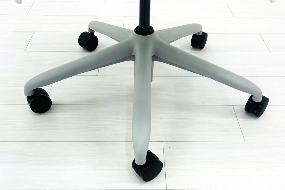 【未開封未使用品】 ハーマンミラー セイルチェア ミドルバック 中古 Herman Miller SAYL Chair 中古オフィス家具 フルアジャスタブルアーム ランバーサポート マーキュリーの画像