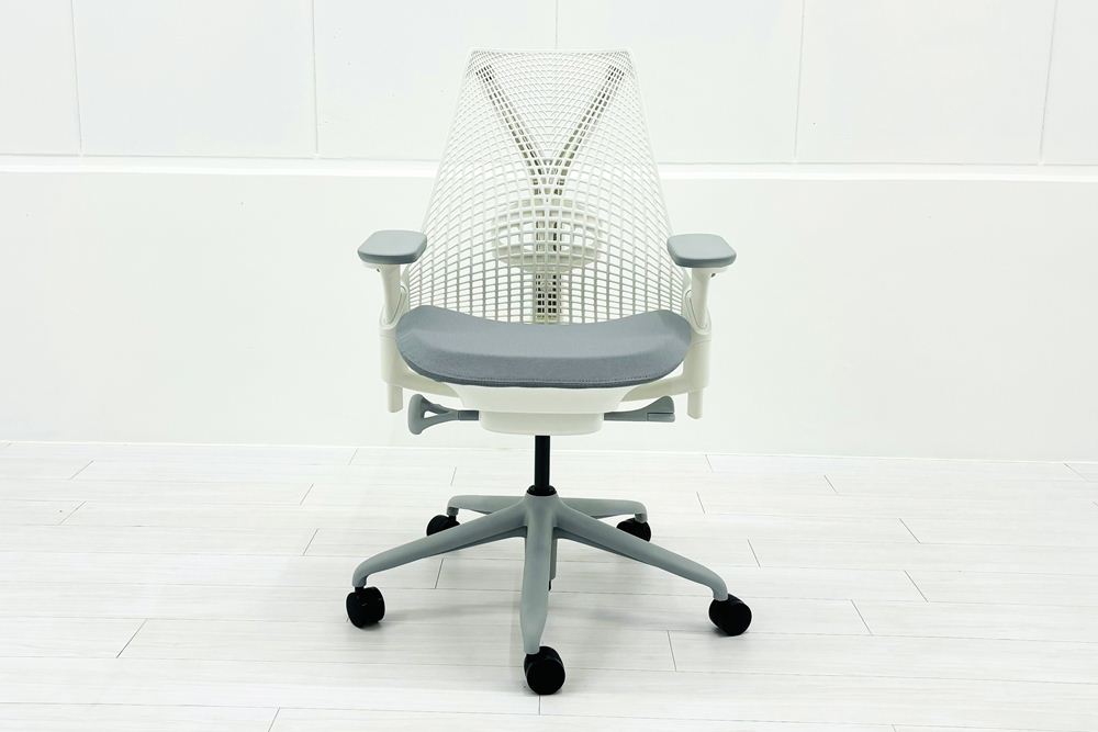 【未開封未使用品】 ハーマンミラー セイルチェア ミドルバック 中古 Herman Miller SAYL Chair 中古オフィス家具 フルアジャスタブルアーム ランバーサポート マーキュリーの画像