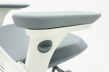 【未開封未使用品】 ハーマンミラー セイルチェア ミドルバック 中古 Herman Miller SAYL Chair 中古オフィス家具 フルアジャスタブルアーム ランバーサポート マーキュリーの画像