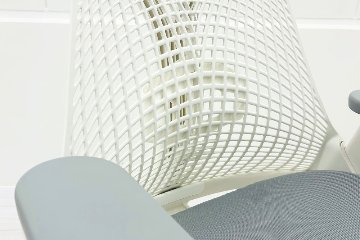 【未開封未使用品】 ハーマンミラー セイルチェア ミドルバック 中古 Herman Miller SAYL Chair 中古オフィス家具 フルアジャスタブルアーム ランバーサポート マーキュリーの画像