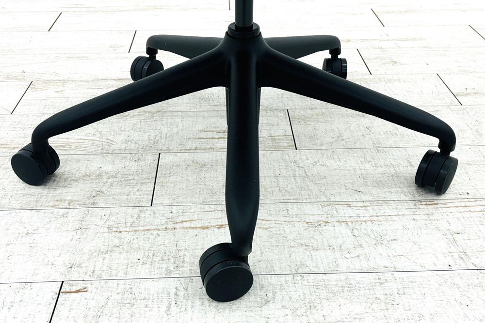 【未開封未使用品】 ハーマンミラー セイルチェア ミドルバック 中古 Herman Miller 中古オフィス家具 フルアジャスタブルアーム ランバーサポート ブラックの画像