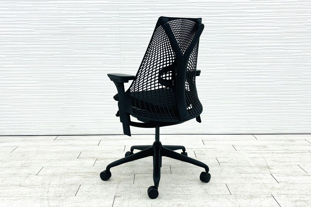 【未開封未使用品】 ハーマンミラー セイルチェア ミドルバック 中古 Herman Miller 中古オフィス家具 フルアジャスタブルアーム ランバーサポート ブラックの画像