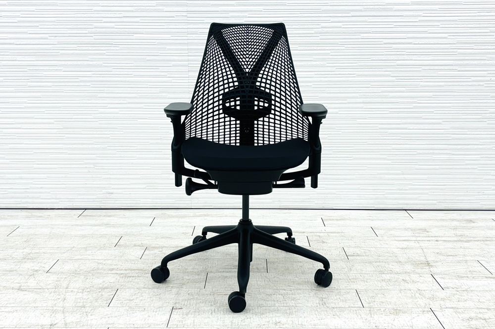 【未開封未使用品】 ハーマンミラー セイルチェア ミドルバック 中古 Herman Miller 中古オフィス家具 フルアジャスタブルアーム ランバーサポート ブラックの画像
