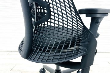 【未開封未使用品】 ハーマンミラー セイルチェア ミドルバック 中古 Herman Miller 中古オフィス家具 フルアジャスタブルアーム ランバーサポート ブラックの画像