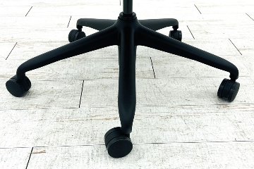 【未開封未使用品】 ハーマンミラー セイルチェア ミドルバック 中古 Herman Miller 中古オフィス家具 フルアジャスタブルアーム ランバーサポート ブラックの画像