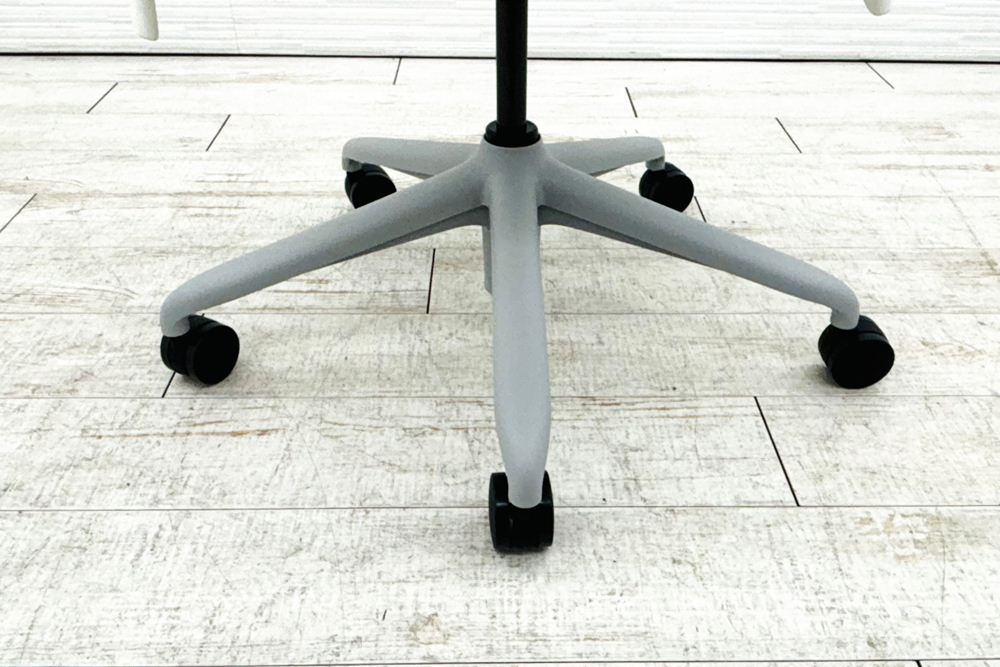 【未開封未使用品】 ハーマンミラー セイルチェア ミドルバック 中古 Herman Miller 中古オフィス家具 フルアジャスタブルアーム ランバーサポート グレーの画像