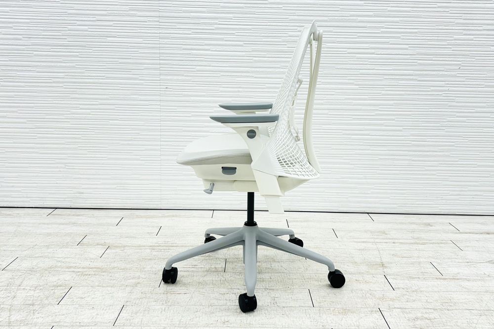 【未開封未使用品】 ハーマンミラー セイルチェア ミドルバック 中古 Herman Miller 中古オフィス家具 フルアジャスタブルアーム ランバーサポート グレーの画像